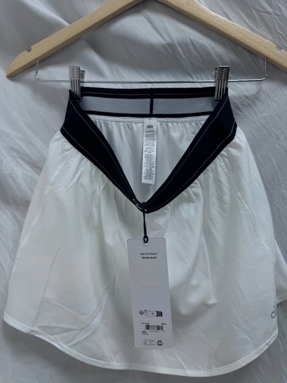 Alo Yoga Match Point Tennis Skirt White 🤾♀️ NWT Built In Shorts Pickleball ✨ - Picture 4 of 10